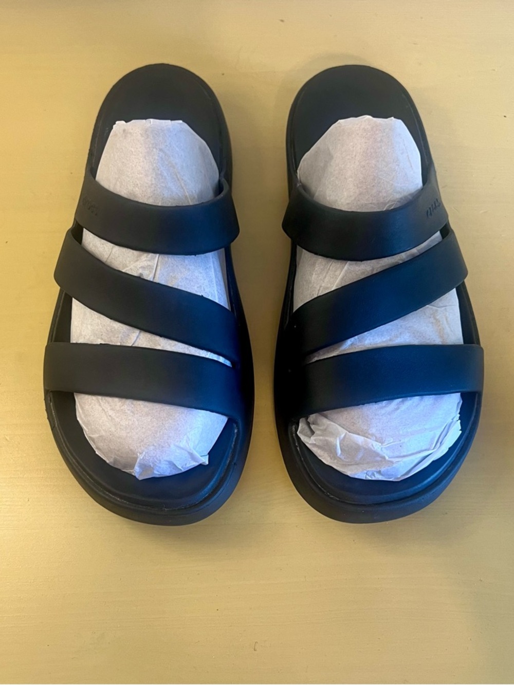 CROCS Women's Black Strappy Slide Sandals